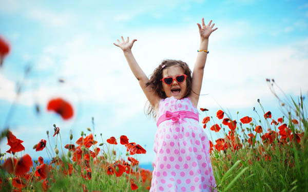 happy-cute-cool-child-girl